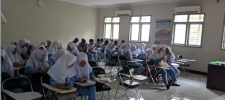 Jumlah Mahasiswa Perkelas Perlu Dibatasi